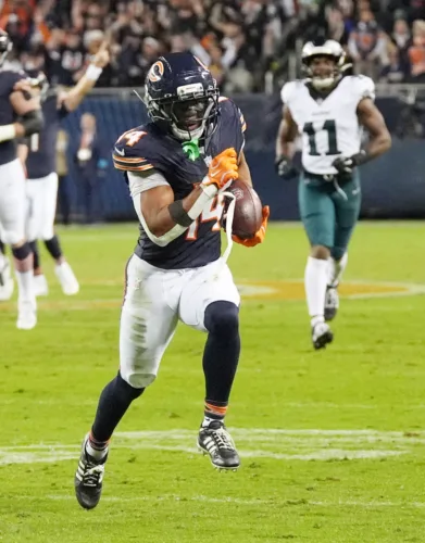 Bears impressive in MNF victory